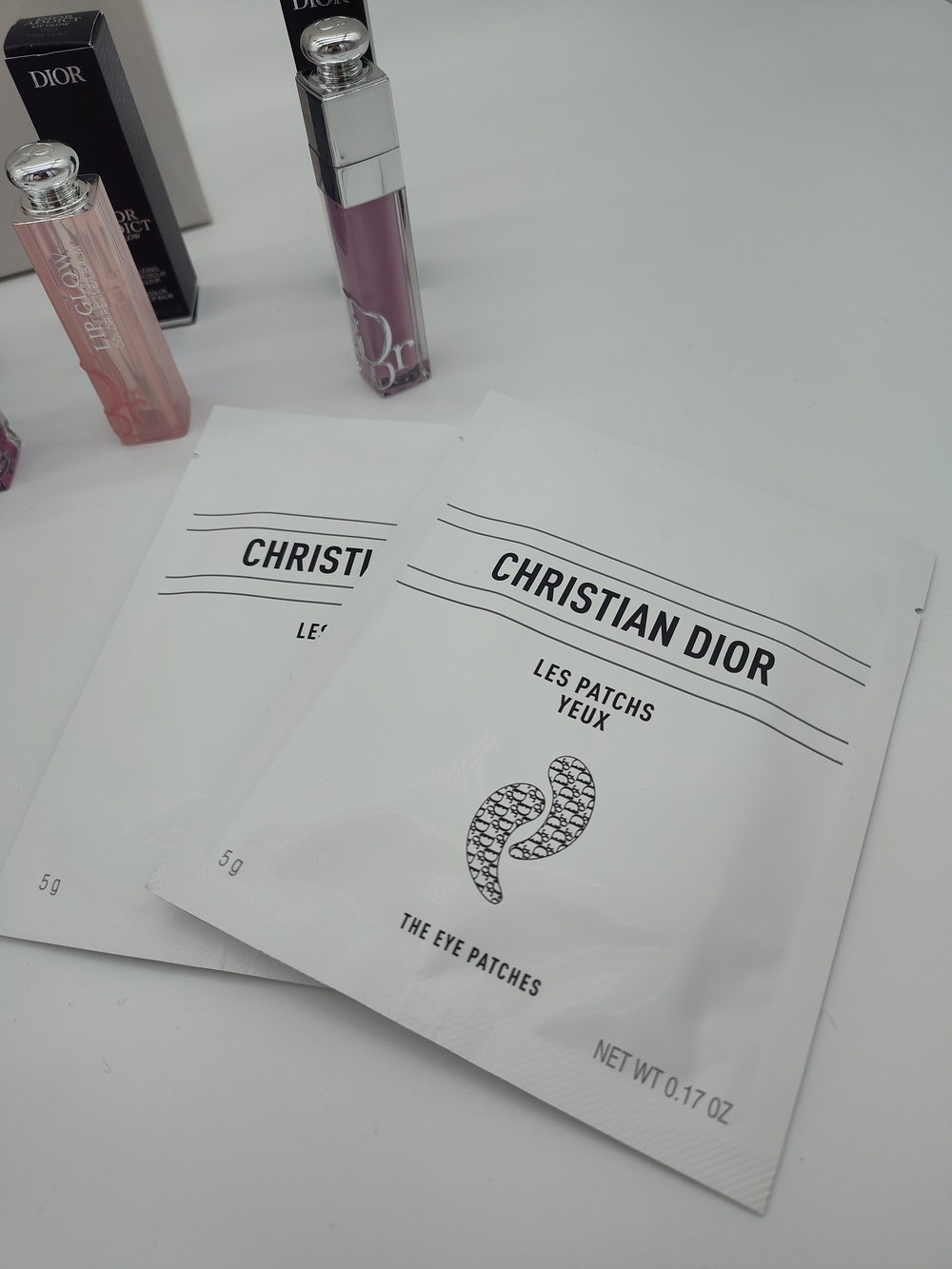 DIOR Limited Edition Charm Beauty Collection Lip Glow Pouch Gift Set NIB - Picture 4 of 6
